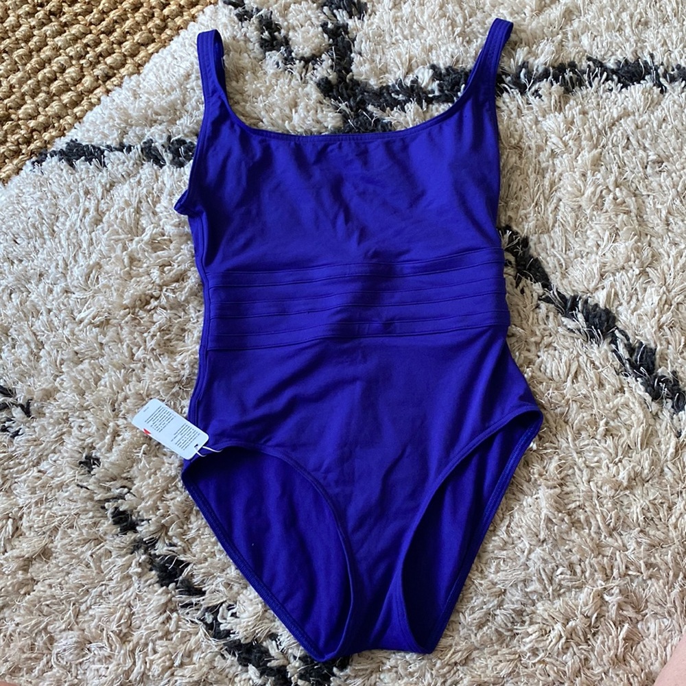 Nwt eres asia one piece